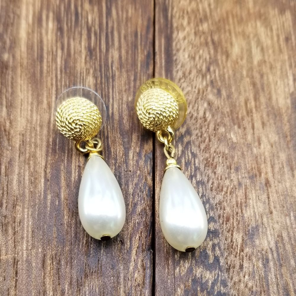 Victorian pearl drip earrings  E261